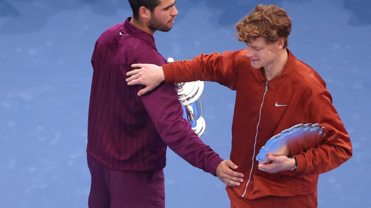 Wechselspiel von Carlos Alcaraz/l. und Jannik Sinner am Ranking-Thron 