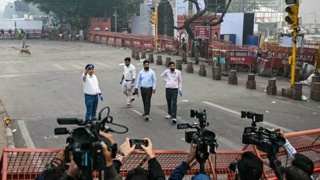 Der Explosionsort wurde zwecks Sicherung und Ermittlungen abgesperrt 