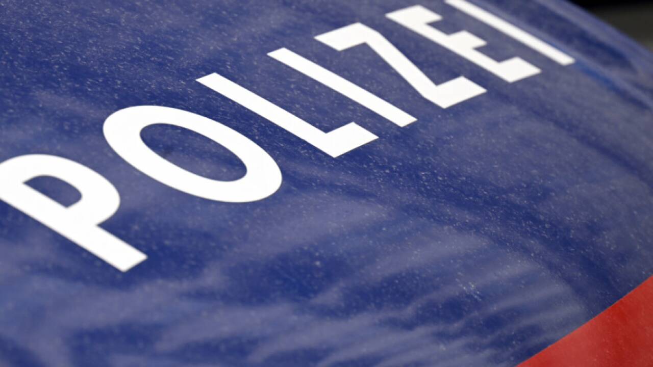 Die Polizei ermittelt gegen einen 20-Jährigen 