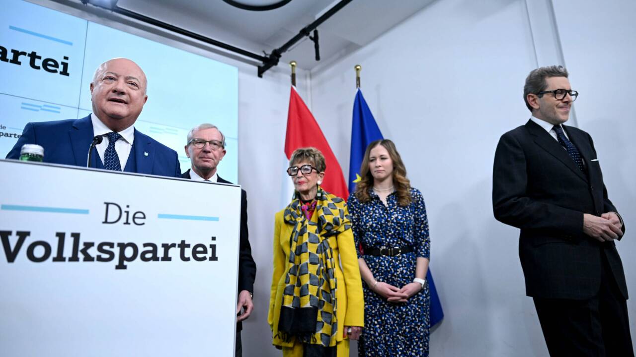 Da war die ÖVP-Welt noch in Ordnung: Der jetzige ÖVP-Kanzler Christian Stocker mit dem früheren Salzburger Landeshauptmann Wilfried Haslauer, der Seniorenbund-Präsidentin Ingrid Korosec, der jetzigen Familienministerin Claudia Plakolm und Wirtschaftsbund-Präsidenten Harald Mahrer.  