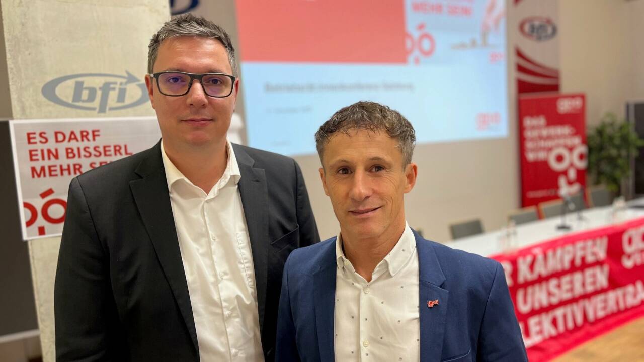 Michael Huber, Geschäftsführer der GPA Salzburg, und Lidl-Betriebsrat Michael Wörthner. 