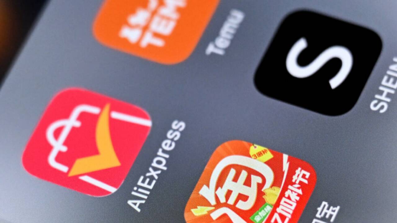 Die EU will verhindern, dass Plattformen aus Fernost die EU weiterhin mit Billigware überschwemmen. Die EU will verhindern, dass Plattformen aus Fernost die EU weiterhin mit Billigware überschwemmen.