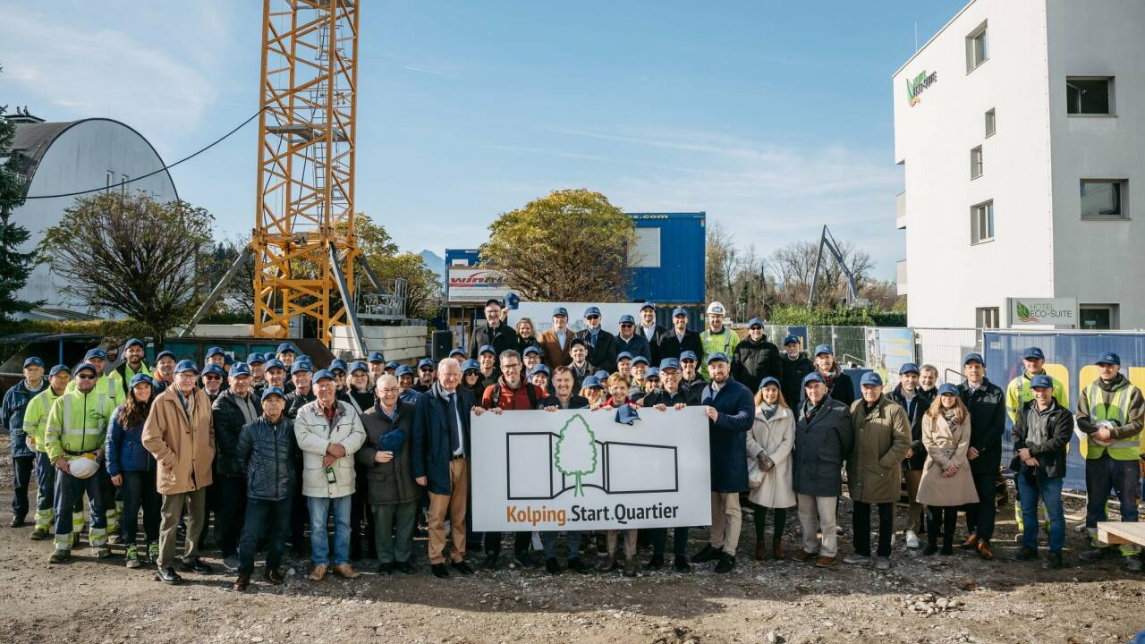Startschuss für das neue Kolpinggebäude mit vielen geladenen Gästen. 