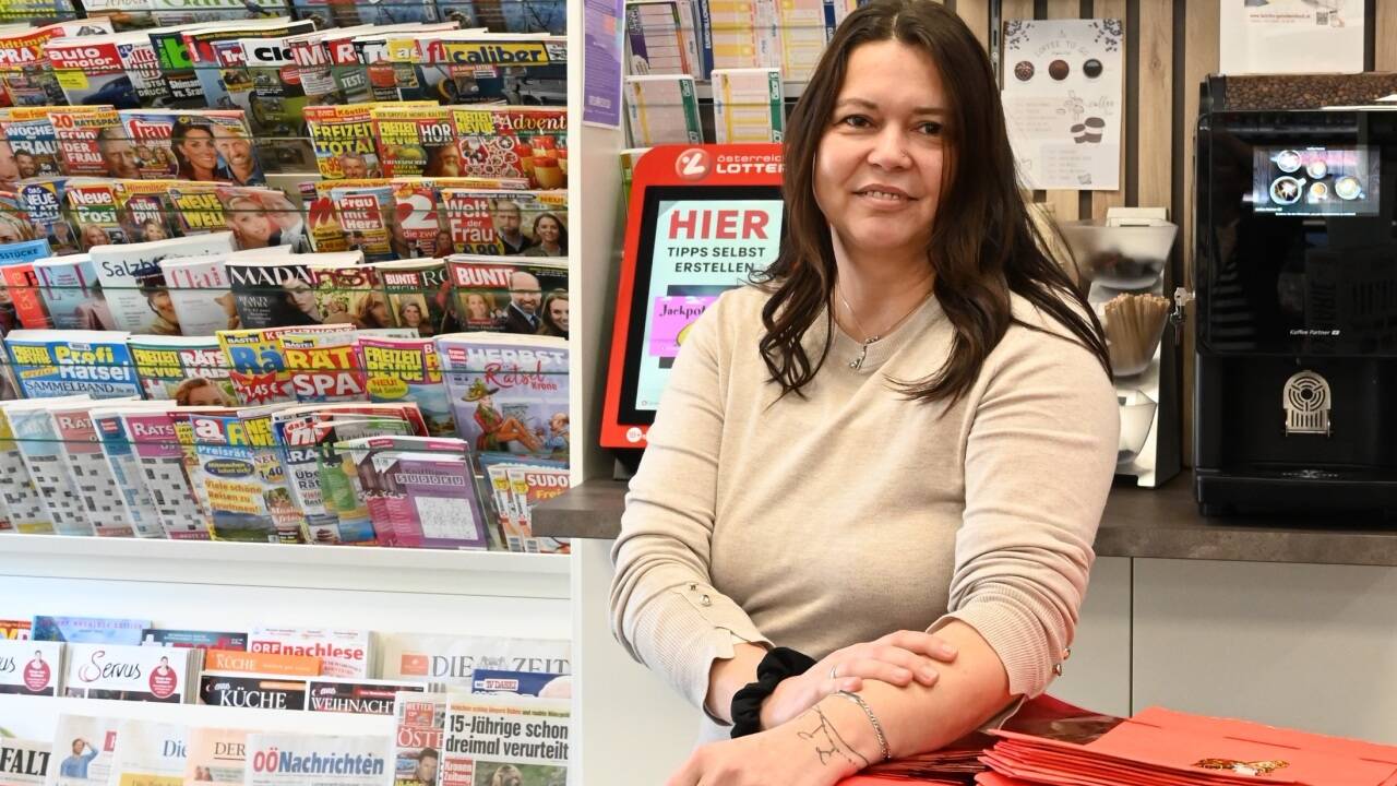 Sabine Pötzelsberger ist Hallwangs neue Trafikantin. Sabine Pötzelsberger ist Hallwangs neue Trafikantin.