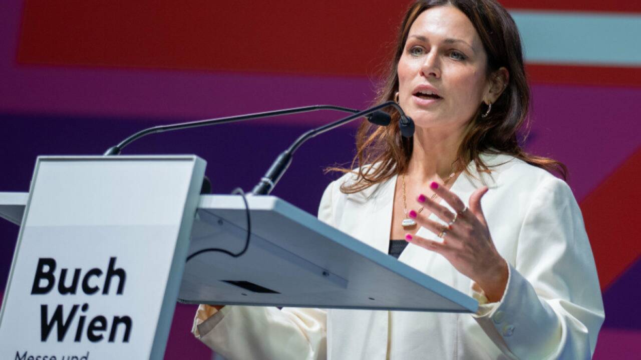 Moderatorin Shila Behja eröffnete die Veranstaltung 