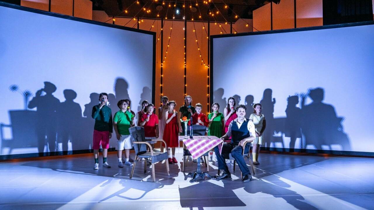 Szene aus „Mensch Masse Macht“ 