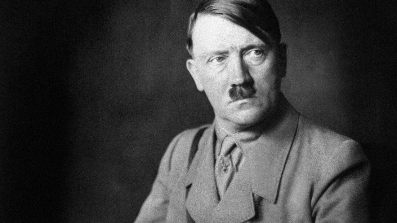 Adolf Hitler 1938. 
