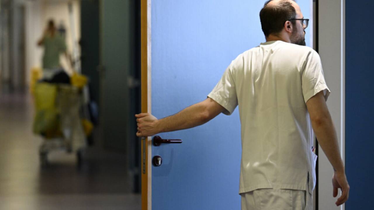 Menschen, die in der Pflege arbeiten und sich weiterbilden wollen, sollen von den Neuerungen um den Salzburger Bildungsscheck profitieren. 