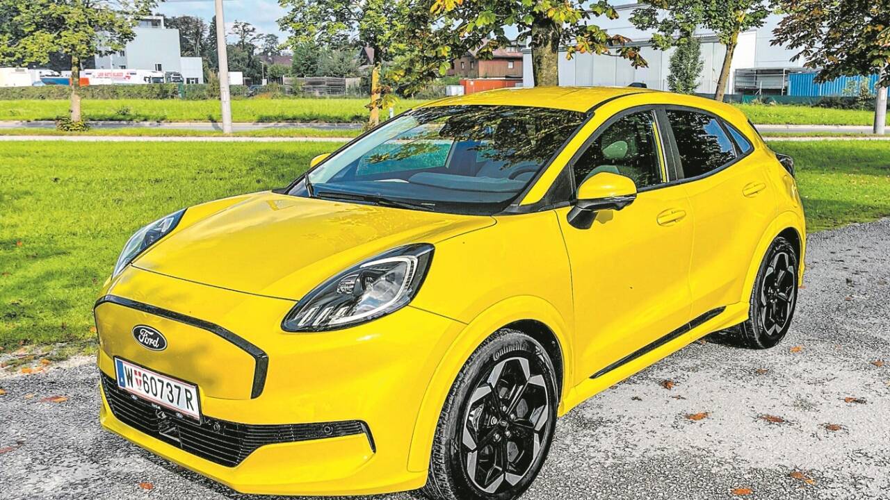 Klein, gelb und innen mit erstaunlich viel Platz: der Ford Puma Gen-E. 