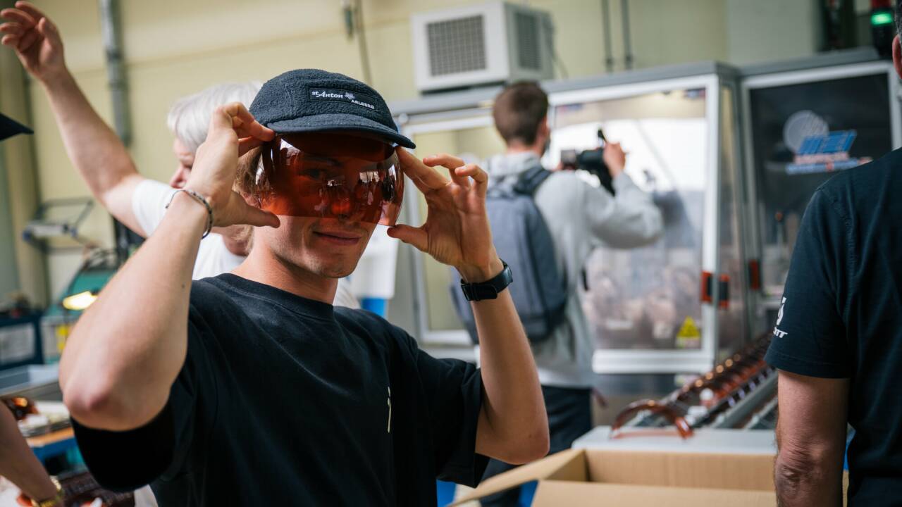 Produktion Scott Goggle Factory Mattighofen. 