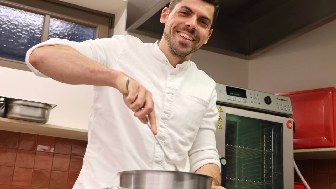 Pablo Medrano ist Küchenchef im Stieg’nhaus in Mühlbach am Hochkönig. Pablo Medrano ist Küchenchef im Stieg’nhaus in Mühlbach am Hochkönig.