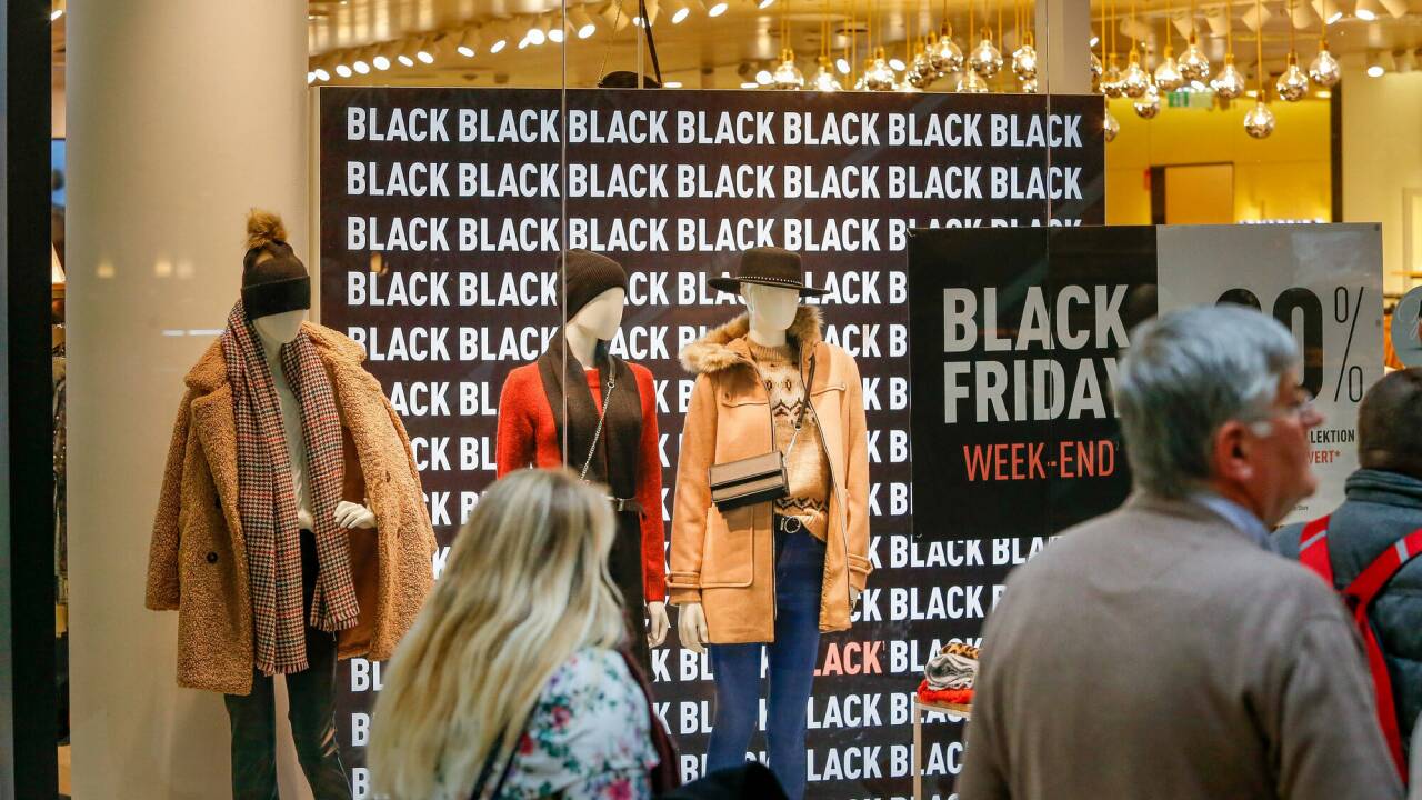 Auch der stationäre Handel lockt mit Angeboten zum Black Friday. Auch der stationäre Handel lockt mit Angeboten zum Black Friday.