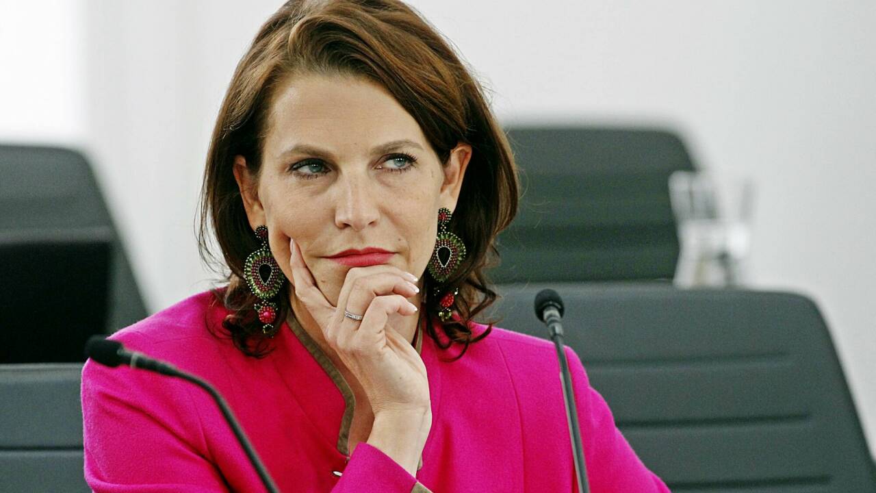 Karoline Edtstadlers Suche nach einem neuen Landesrat verlief bisher im Sand. Karoline Edtstadlers Suche nach einem neuen Landesrat verlief bisher im Sand.