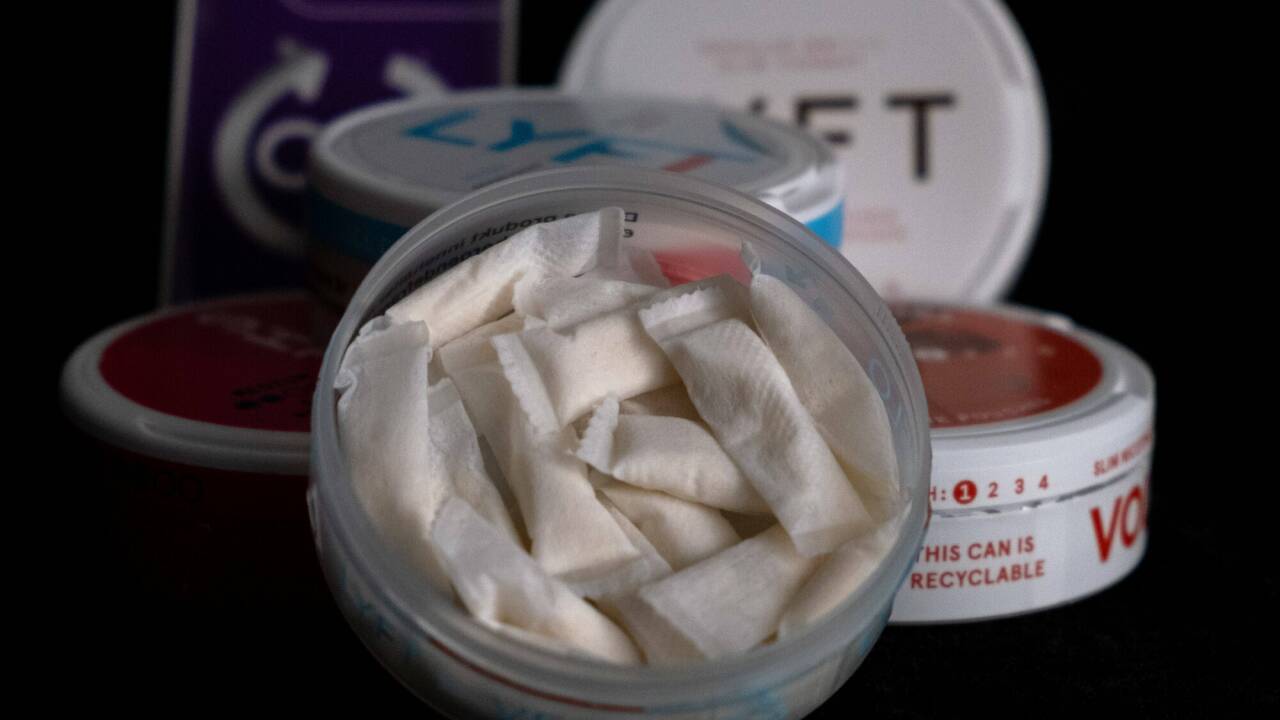 Nikotinbeutel werden strenger reguliert. 