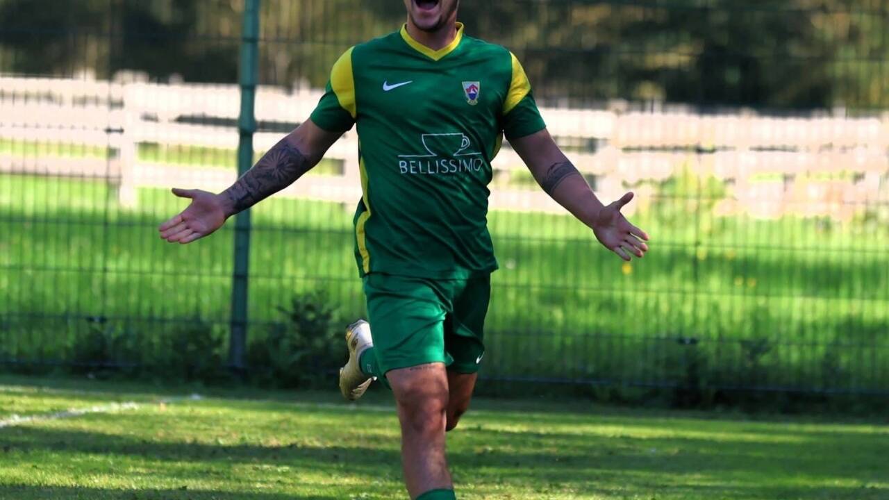 Die Kicker von Muhr hatten im Herbst in der 2. Klasse Süd allen Grund zum Jubeln. Im Bild Tristan Schiefer, der elf Tore erzielte. 