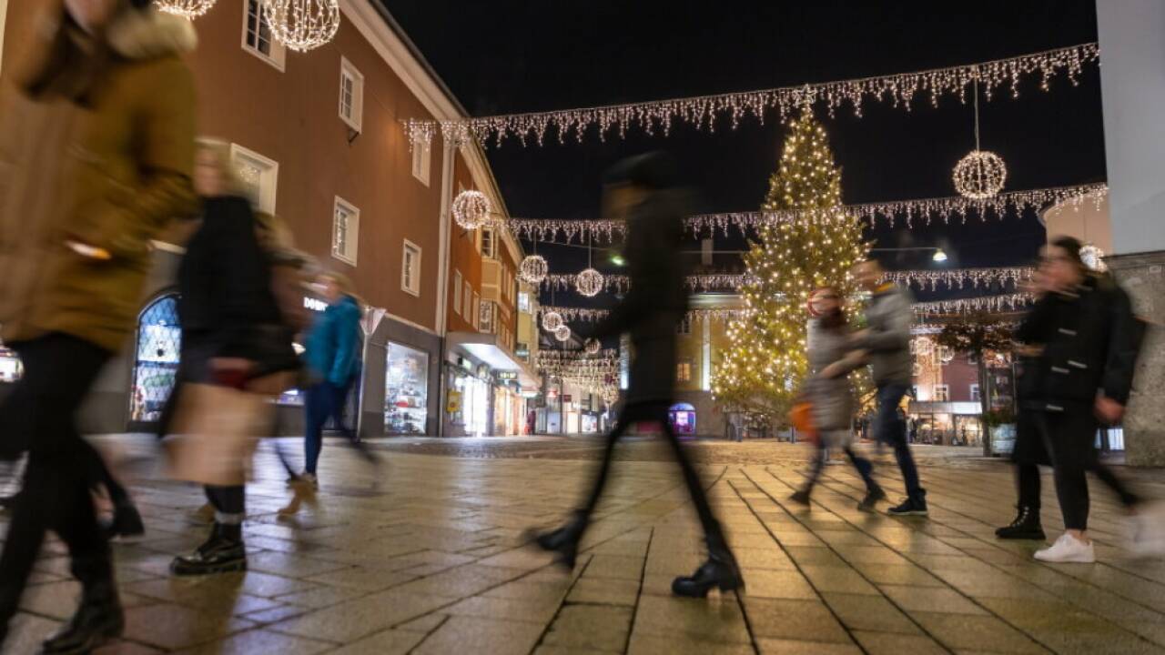 Geschenkeausgaben sollen heuer von 2,33 auf 2,35 Mrd. Euro steigen 