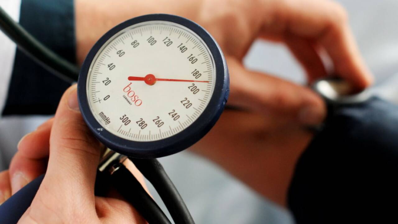 Welche-Folgen-Bluthochdruck-in-der-Jugend-hat-Jahre-sp-ter-ernsthafte-gesundheitliche-Probleme-