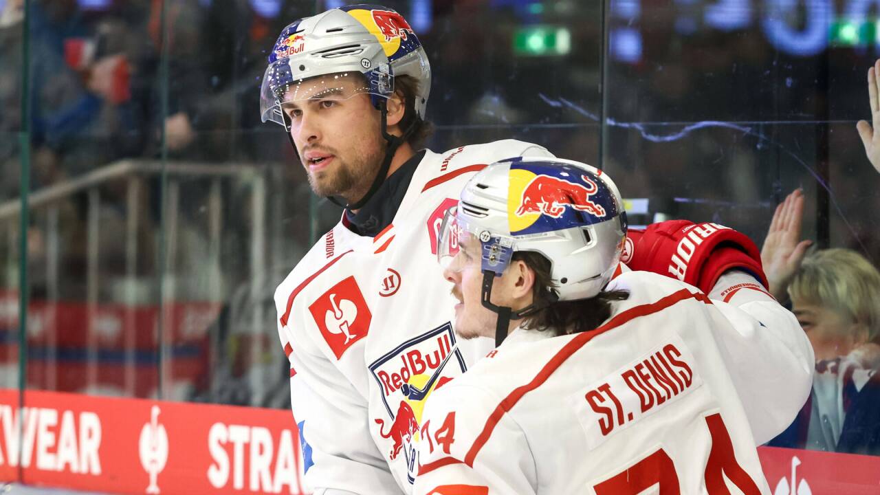 Brandon Coe (l.) ist endlich in Salzburg angekommen. 