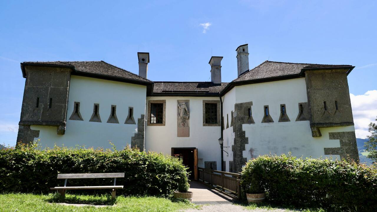 Wieder Wirbel um laut Partys im Franziskischlössl auf dem Kapuzinerberg in Salzburg. Pächter Rudolf Budja hatte im Sommer angekündigt, darauf zu verzichten.  