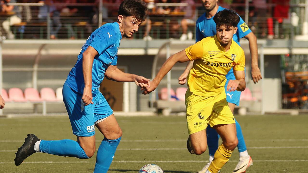 Lazar Ugrinovic (links) war in den vergangenen Jahren einer der besten Spieler in der Salzburger Liga. 