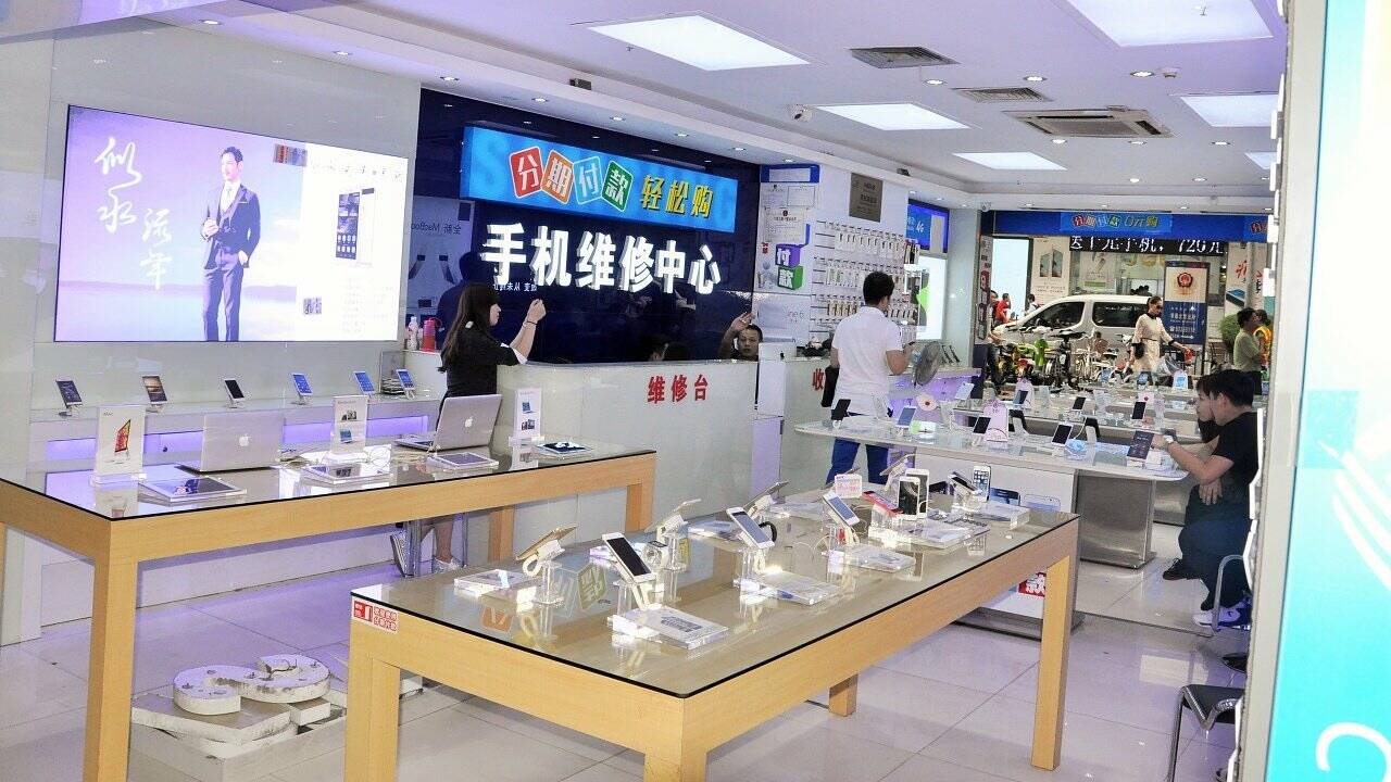 AliExpress statt Amazon: Das Handy fliegt aus China ein
