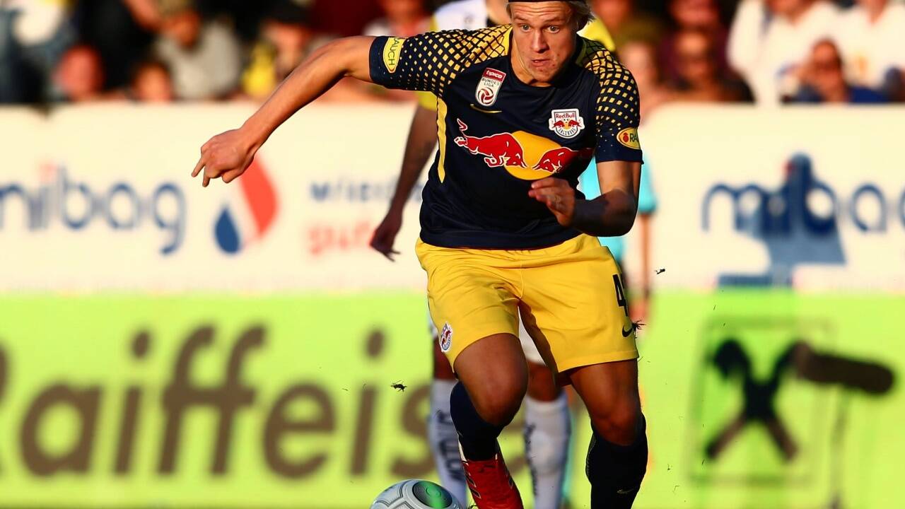 Durchgestartet: Xaver Schlager (hier am 14. Oktober im Meisterschaftsspiel gegen den LASK). 