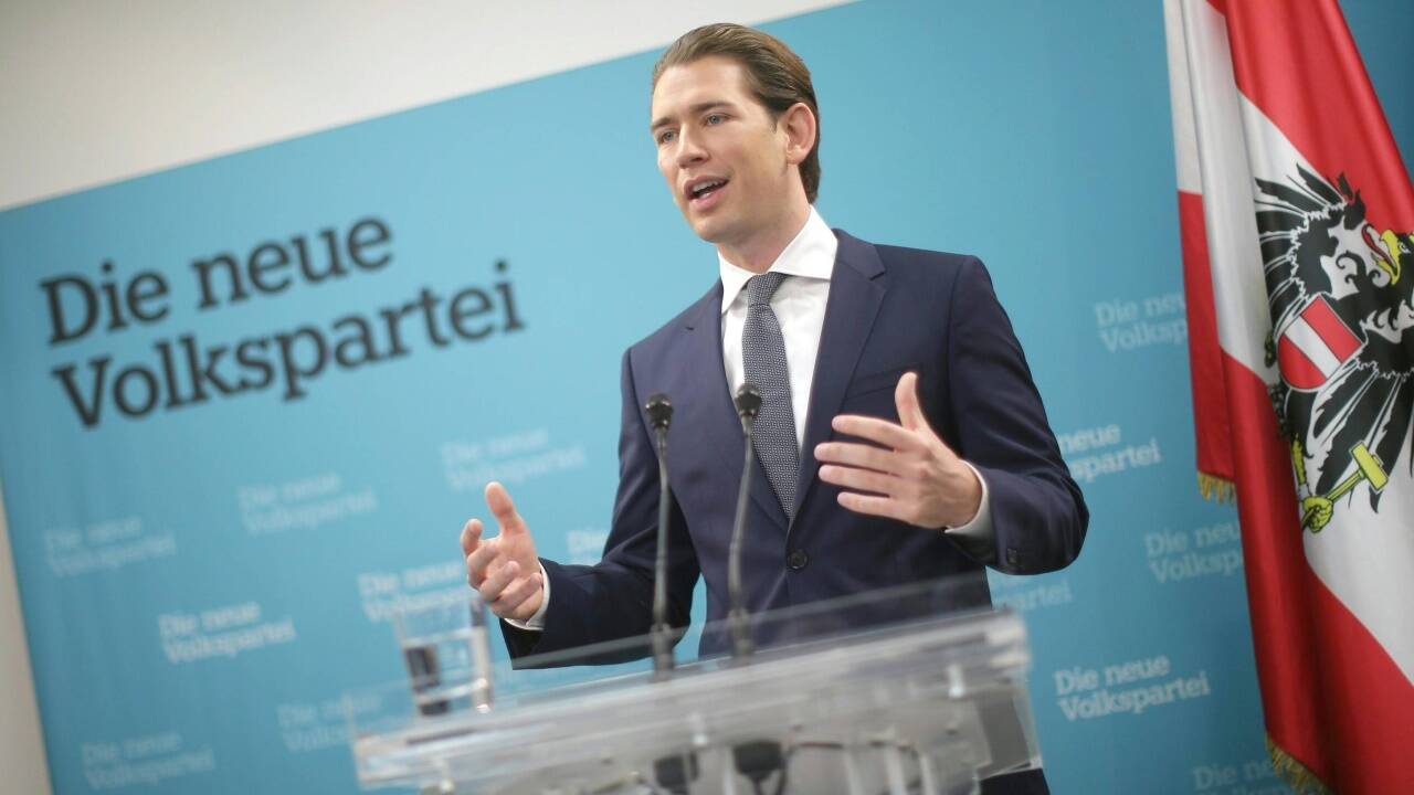 ÖVP-Chef Sebastian Kurz lädt die FPÖ zu Koalitionsverhandlungen. 
