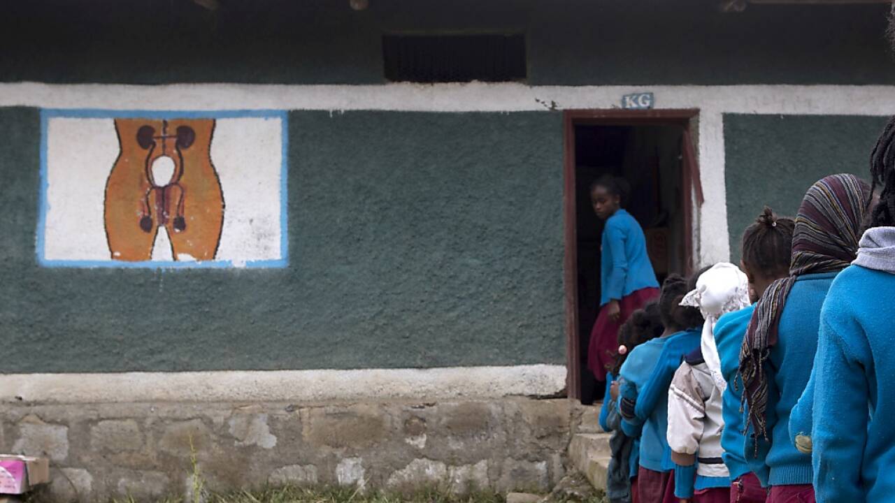Die UNICEF fordert einen Ausbau der Schulprogramme 