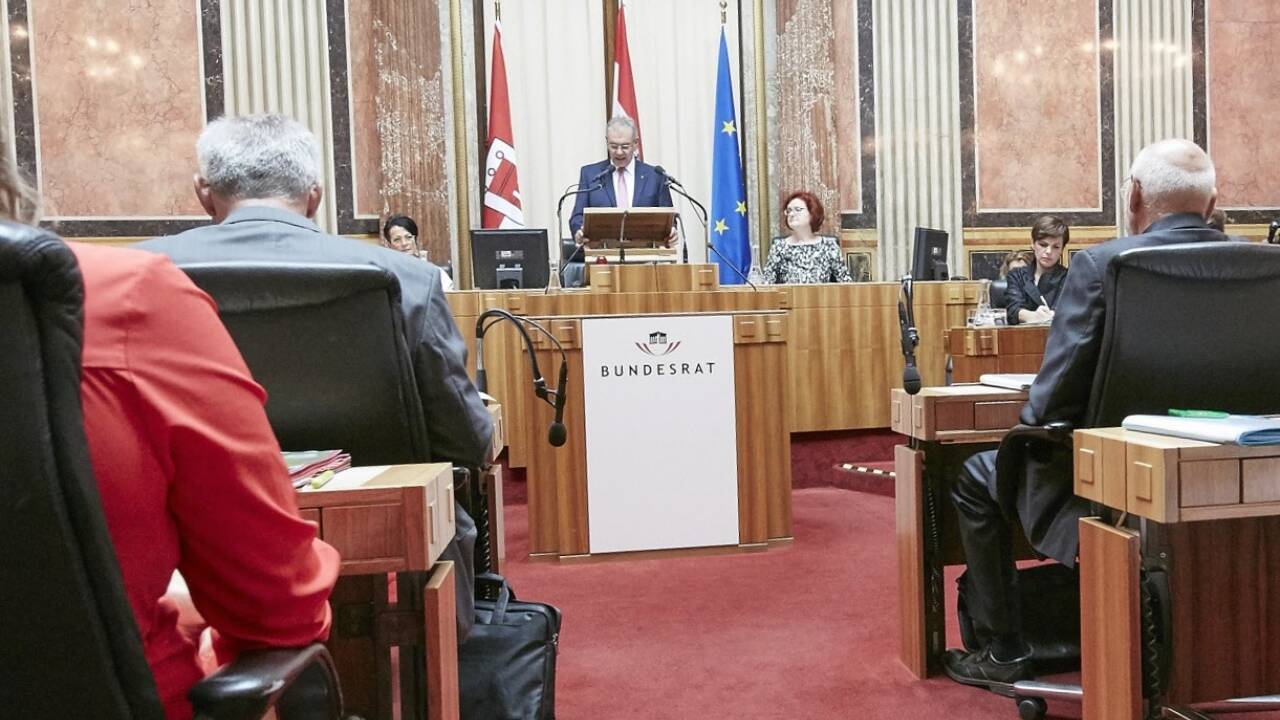Sitzung des Bundesrates.  Sitzung des Bundesrates.