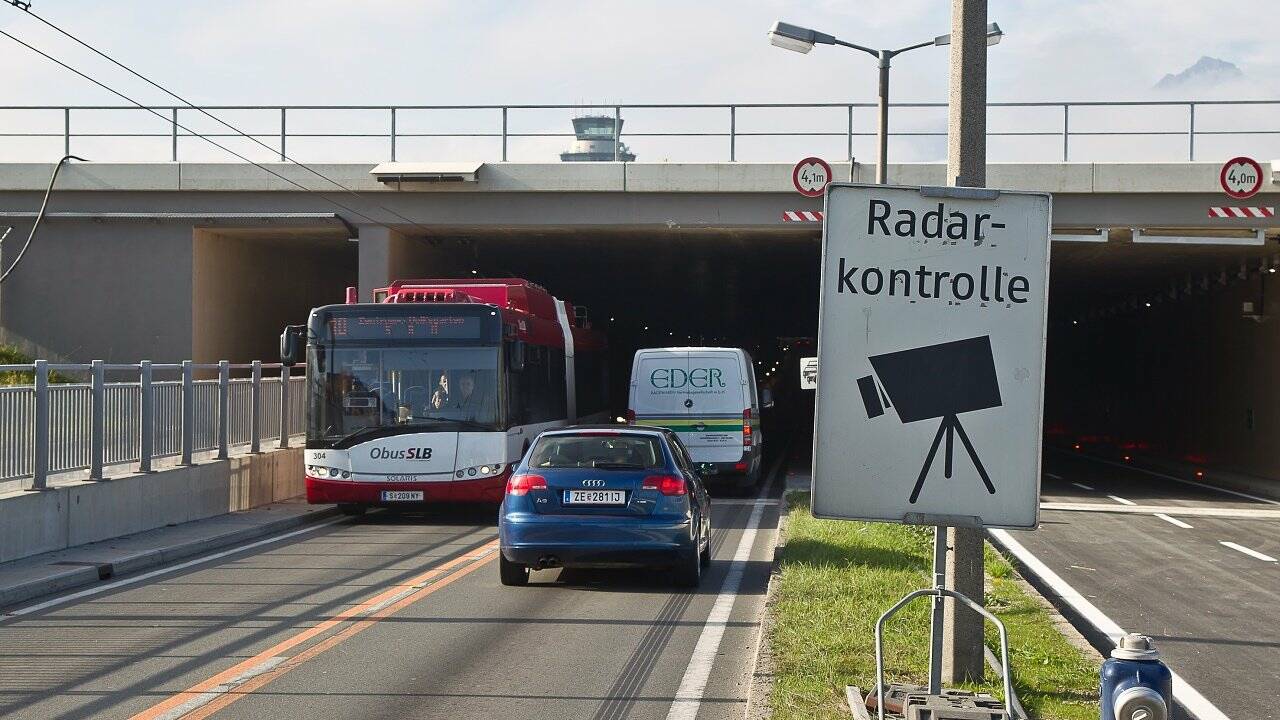 Flughafenunterführung ab Freitag frei - aber nicht lange