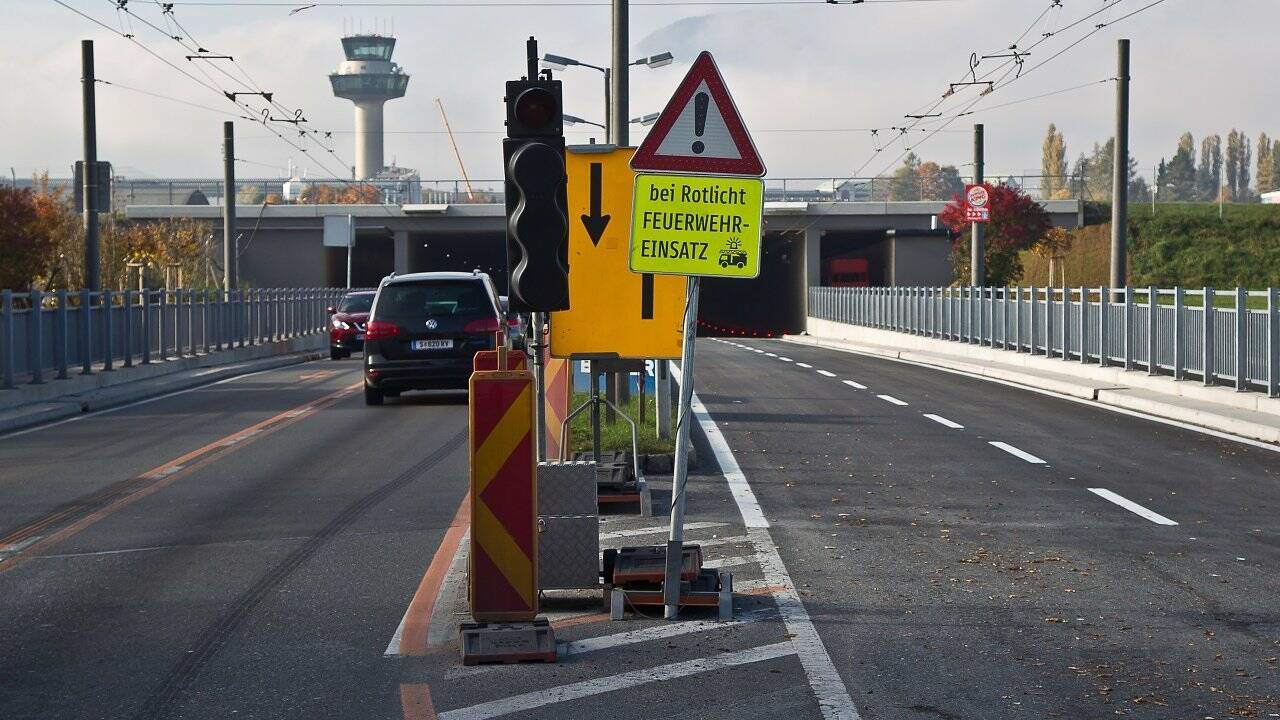 Flughafenunterführung ab Freitag frei - aber nicht lange