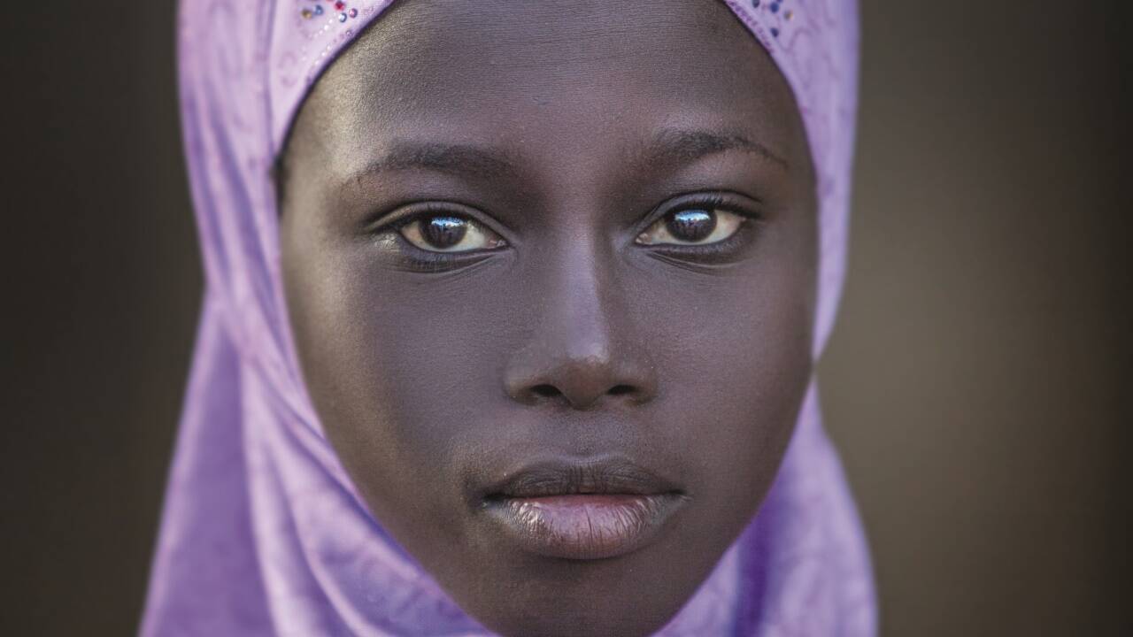 Awa lebt im Lepradorf M’Balling im Senegal.  