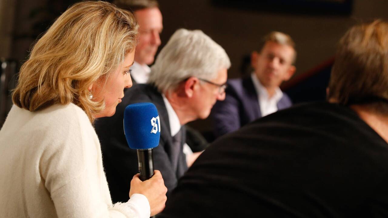 Podiumsdiskussion der Spitzenkandidaten für die Bürgermeisterwahl am Dienstagabend im SN-Saal. 