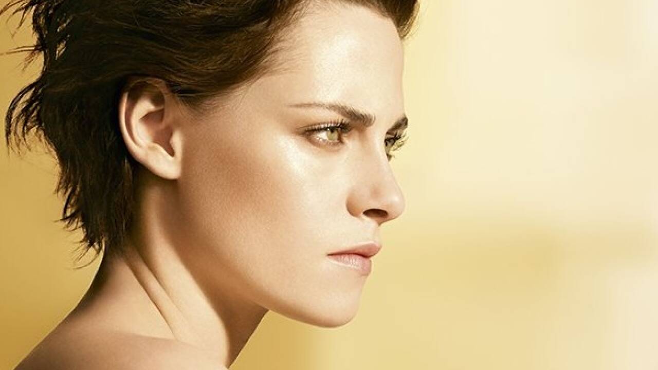 Kristen Stewart gibt einer neuen Generation von jungen, selbstbewussten Frauen ein unverkennbares Gesicht. 