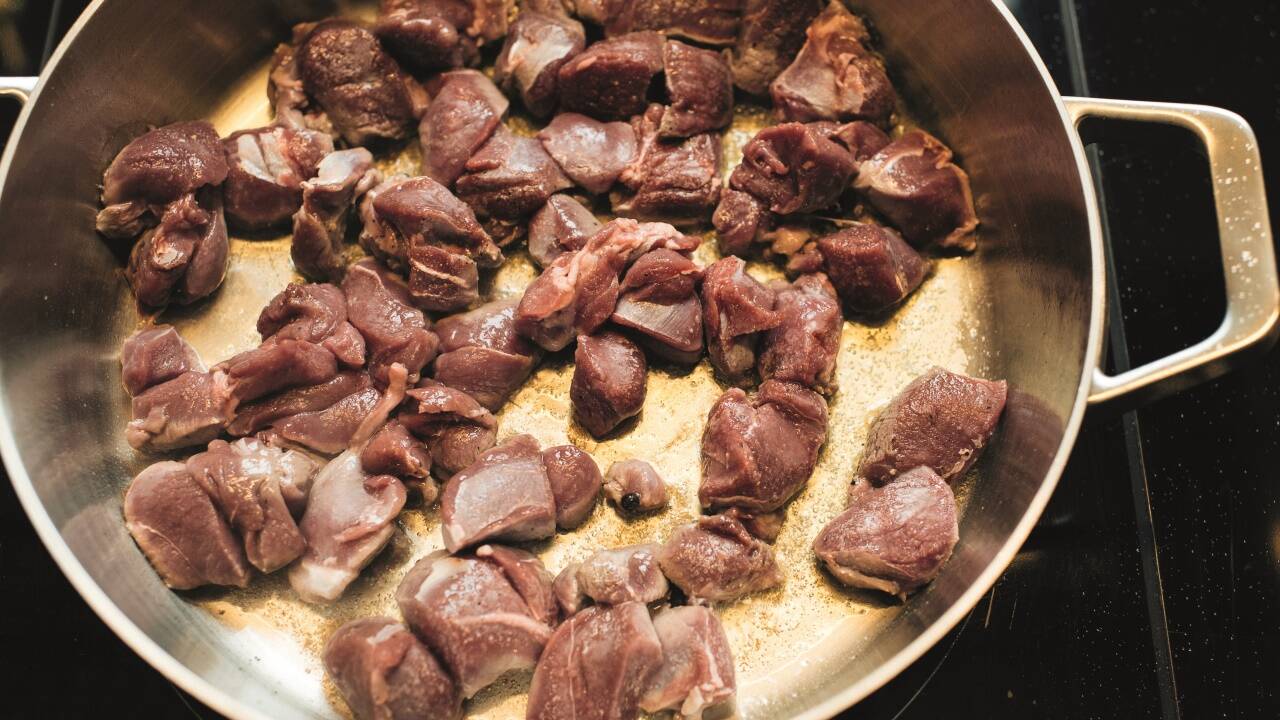 Feinstes Ragout mit Knödel nach einer Idee von Maria Egger. 