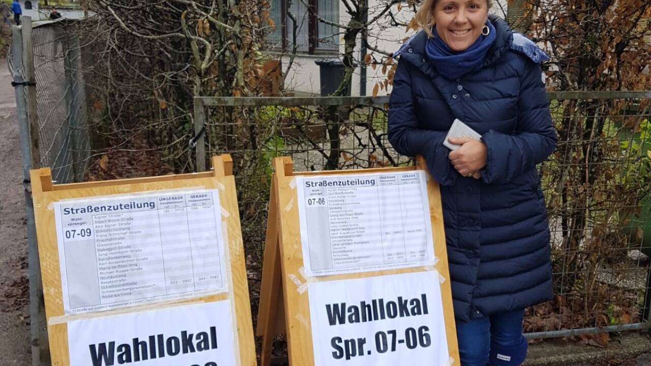 Neos-Kandidatin Barbara Unterkofler war bereits in der Früh in Salzburg-Aigen wählen. 
