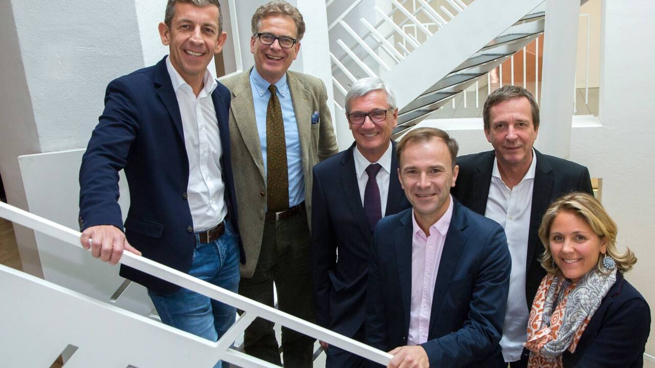 Von links: Andreas Reindl, Christoph Ferch, Harald Preuner, Bernhard Auinger, Johann Padutsch, und Barbara Unterkofler. 
