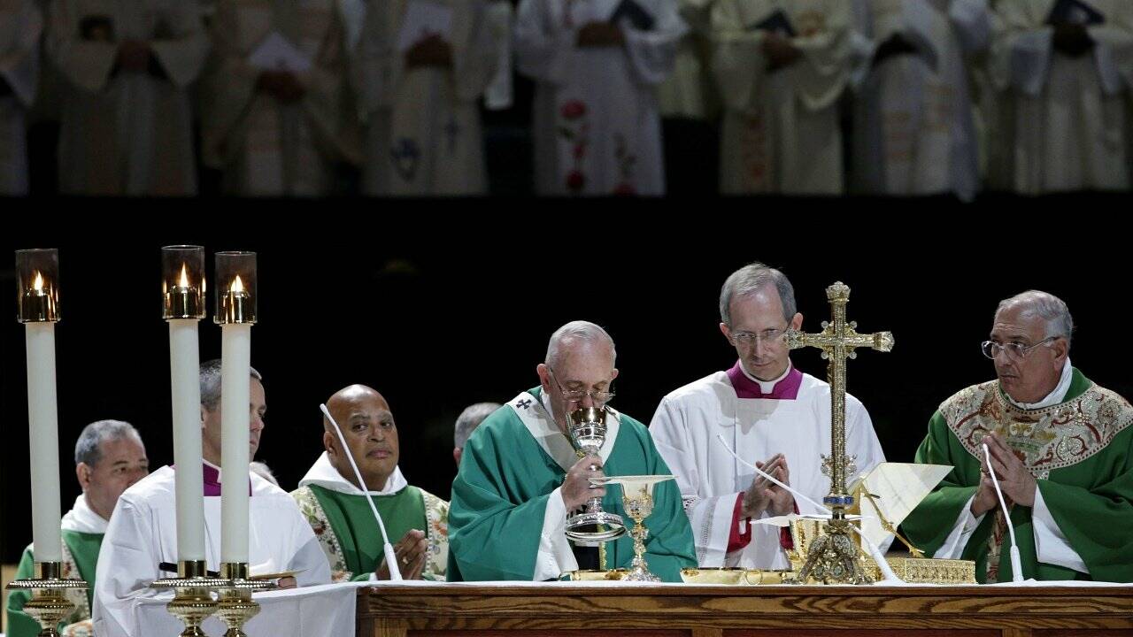 Papst beendet Besuch in New York mit Messe