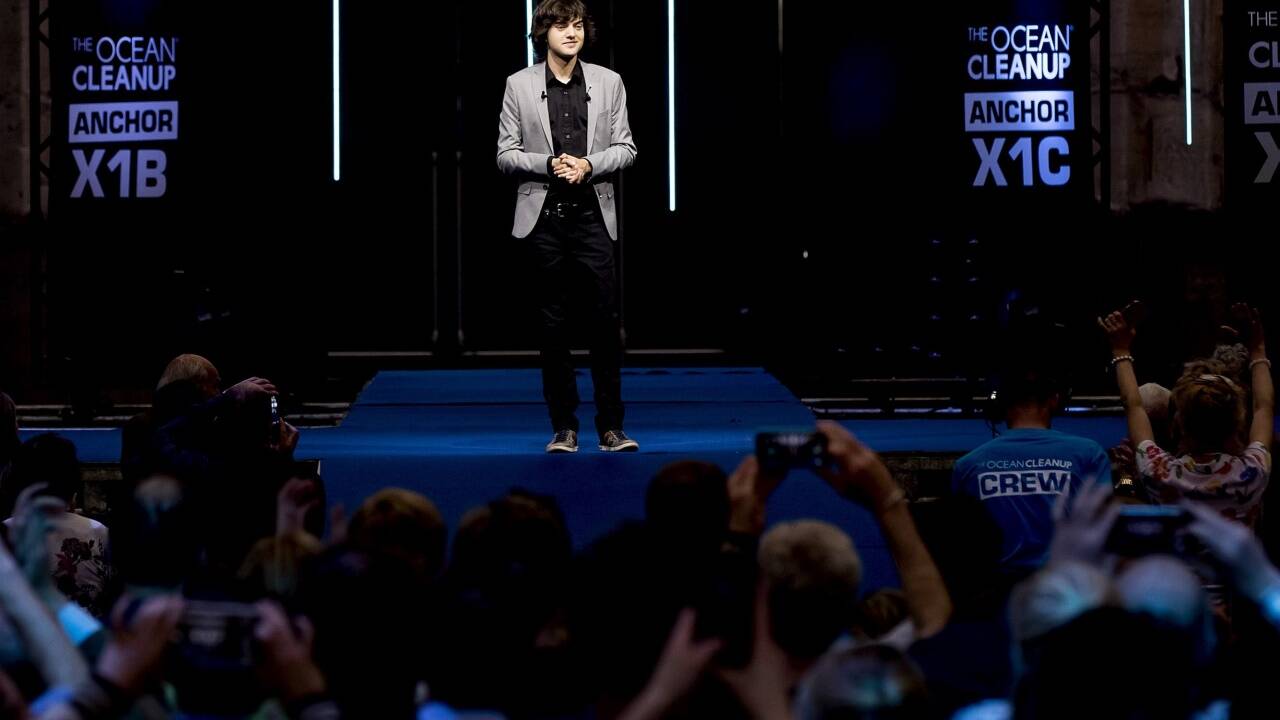 Großer Bahnhof: Boyan Slat spricht am 11. Mai 2017 in Utrecht über sein Vorhaben. 