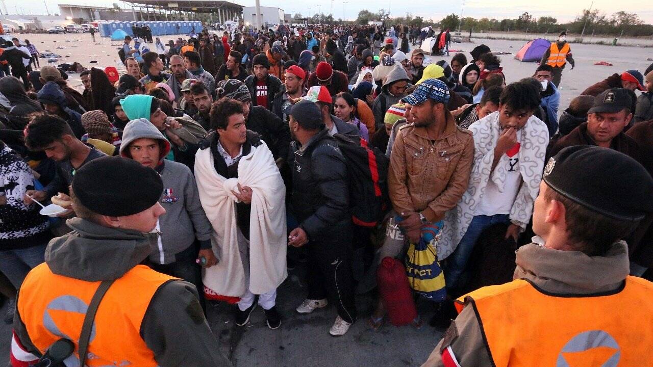 21.000 Neuankömmlinge am Wochenende in Österreich 21.000 Neuankömmlinge am Wochenende in Österreich