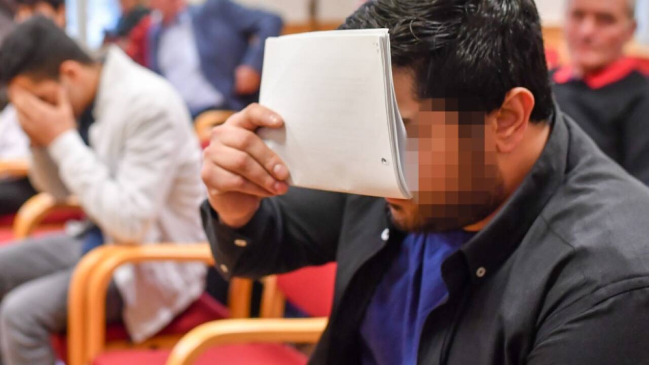 Die Angeklagten bekannten sich nicht schuldig 