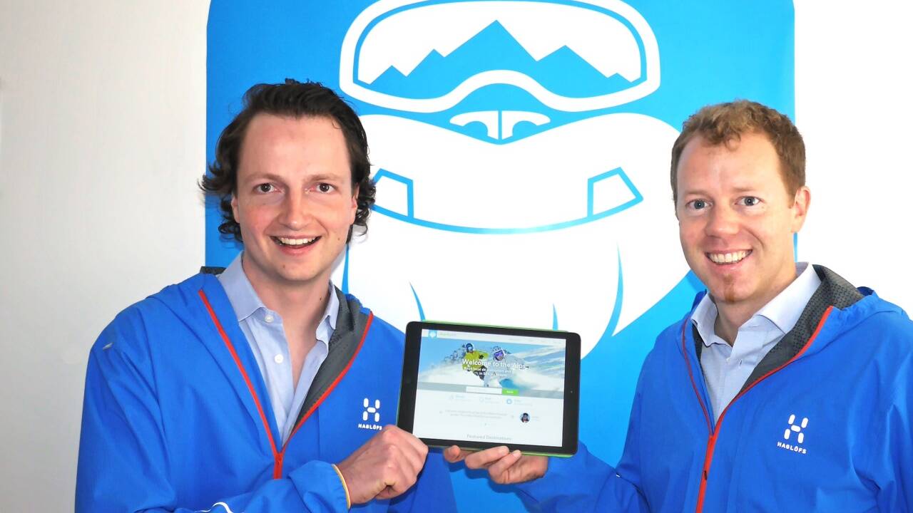 Zwei junge Unternehmer heben ab: Stefan Pinggera und Georg Reich sind die Masterminds hinter CheckYeti.   