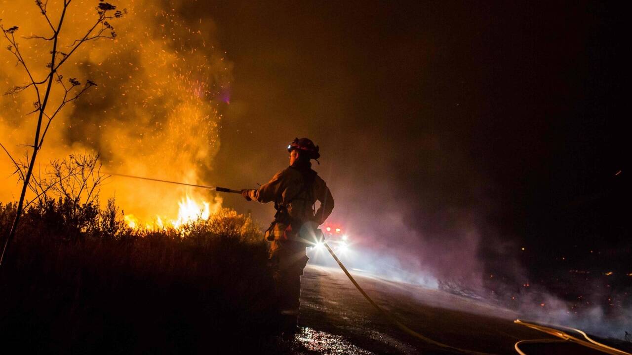 Rund 2.500 Feuerwehrleute sind im Einsatz 