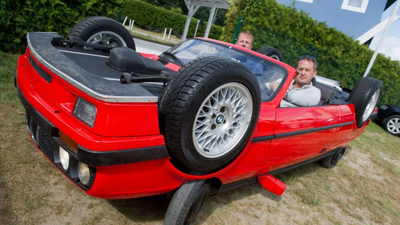 Und es fährt sogar - Tüftler stellen Auto auf den Kopf