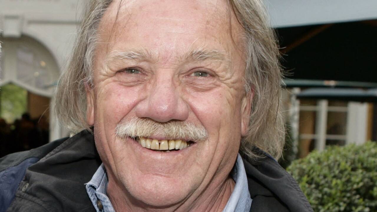 Schauspieler Franz Buchrieser. 
