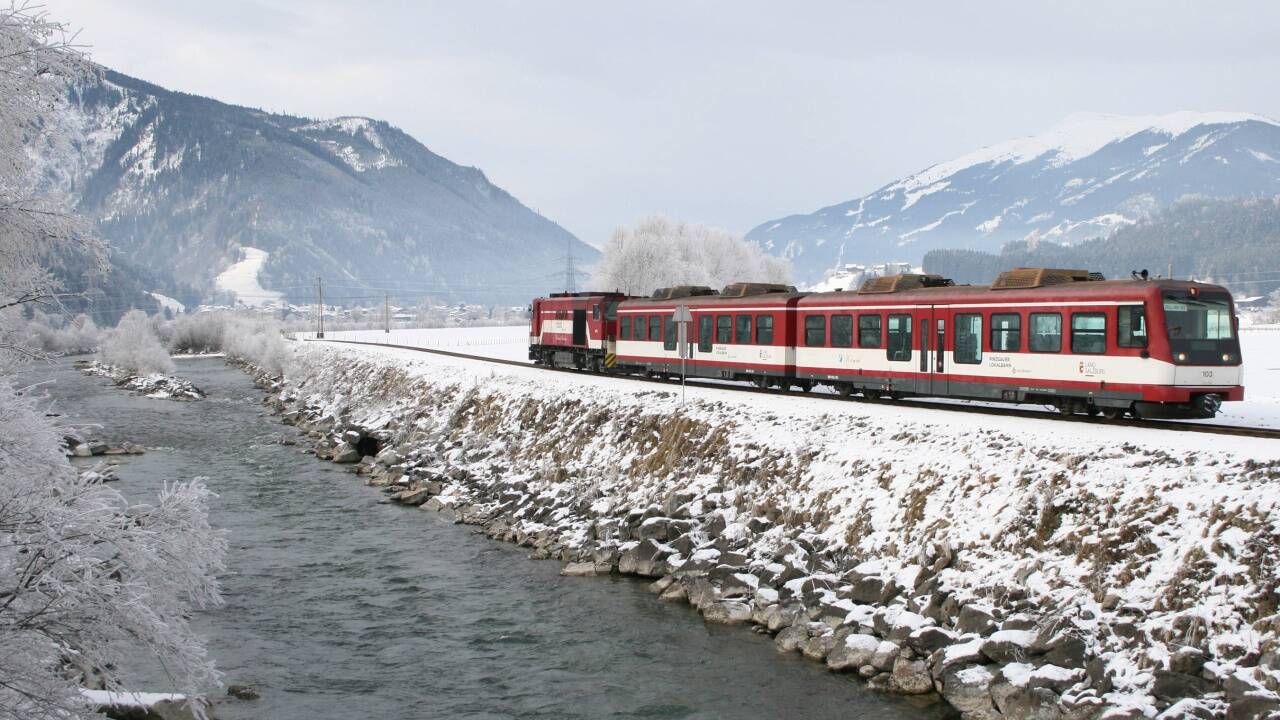Die „Pinzgaubahn“ fährt seit 1898 von Zell/See in den Oberpinzgau und retour – es war eine Zeit mit vielen Hochs und Tiefs.  