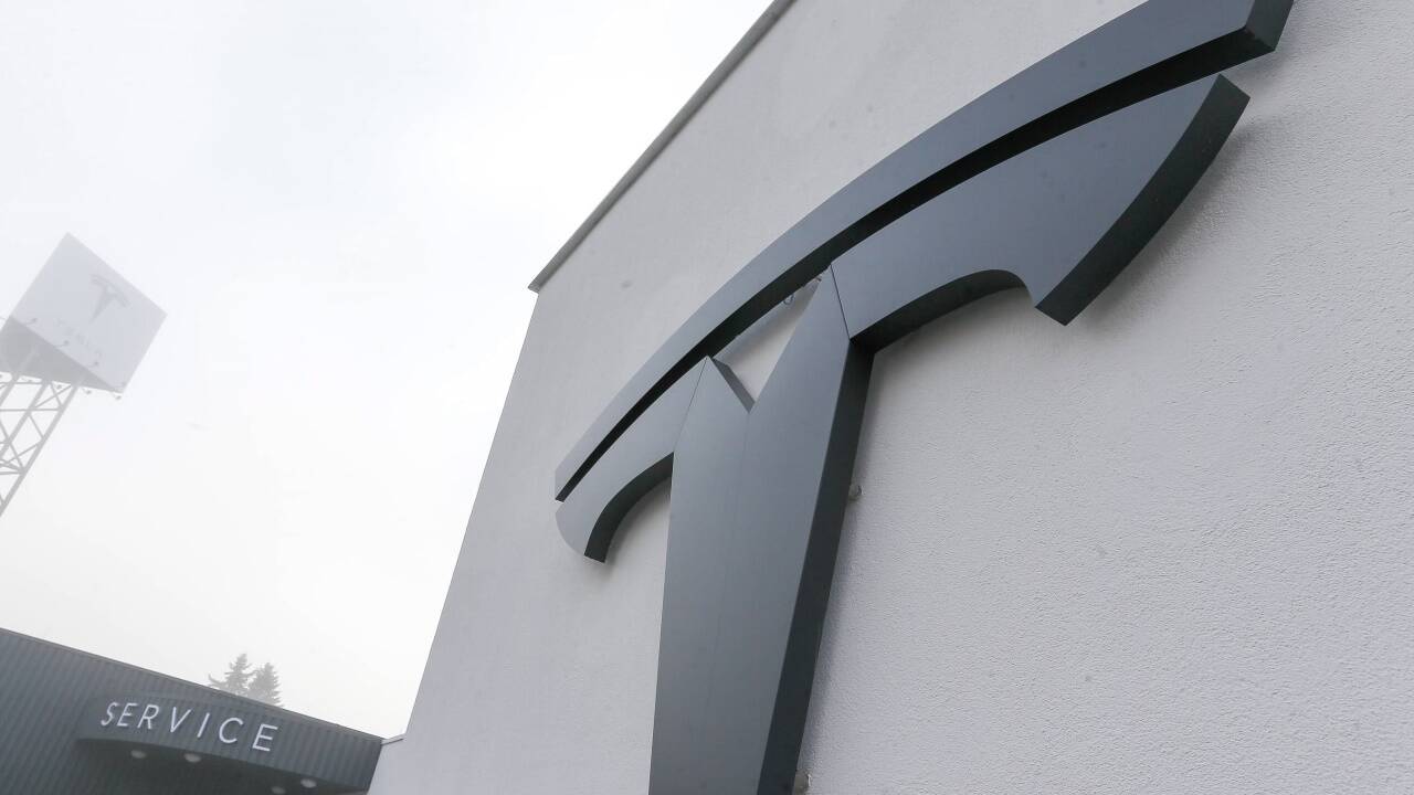 Das Service Center von Tesla öffnet in Wals seine Pforten.  