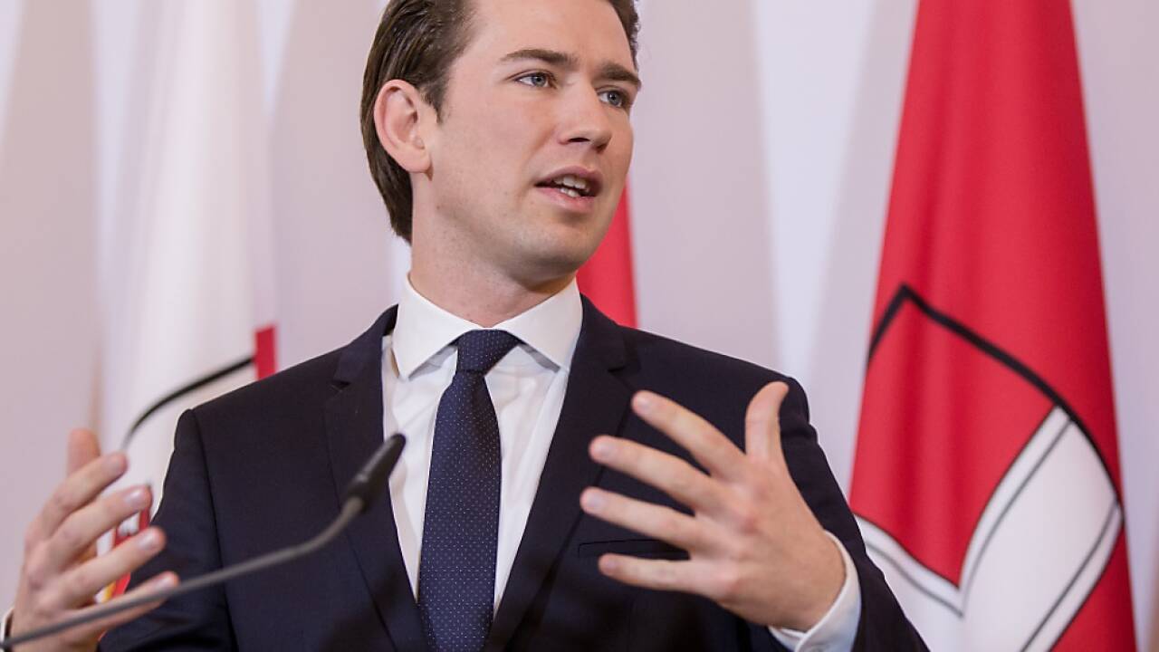Kurz reist nach Berlin  Kurz reist nach Berlin