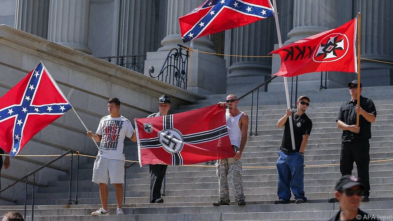 Ku-Klux-Klan demonstrierte für Südstaatenflagge