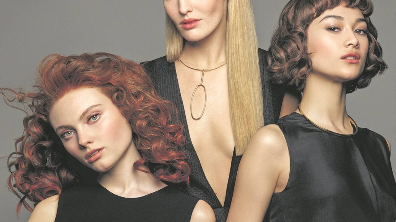Beim Färben der Haare ist es besonders wichtig, auf die Qualität der Produkte zu achten und bei etwaigen Fragen einen Experten um professionelle Hilfe zu bitten. 